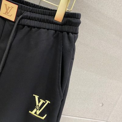 Louis Vuitton shorts — 6