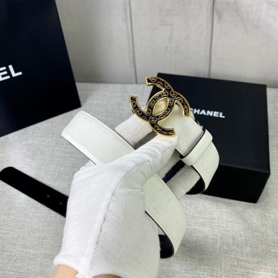 Chanel white reversible leather belt featuring a silver CC logo buckle — 9