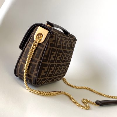 Fendi Baguette Chain Midi bag (T) — 3