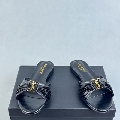 Saint Laurent Babylone slides — 4