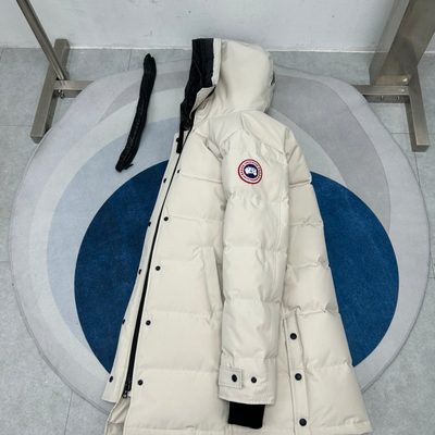 Canada Goose Women's Shelburne Parka — 5