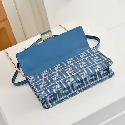 Fendi Baguette Wallet on Chain (T) — 8