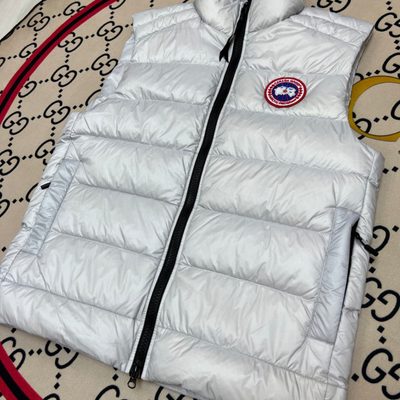 Canada Goose Crofton Down Vest — 4