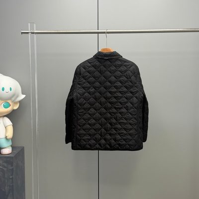 Burberry quilted zip-up jacket — 9