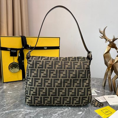 Fendi Zucca canvas Mamma Baguette shoulder bag (T) — 3