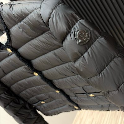 Moncler Fleurs Bouclé-Trimmed Short Down Jacket — 6