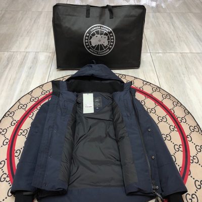Canada Goose men's hooded parka with four — 6