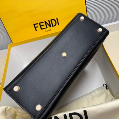 Fendi Way leather shoulder bag (T) — 9