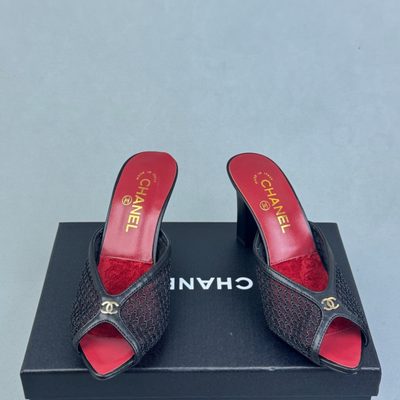 CHANEL Coco Beach 2026 mules — 4