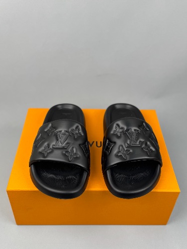 Louis Vuitton Waterfront Mules in black rubber — 3