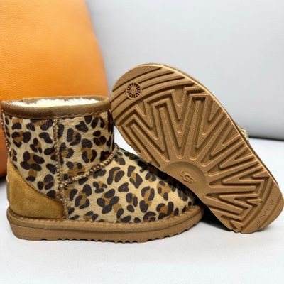 UGG mini ankle boots — 4