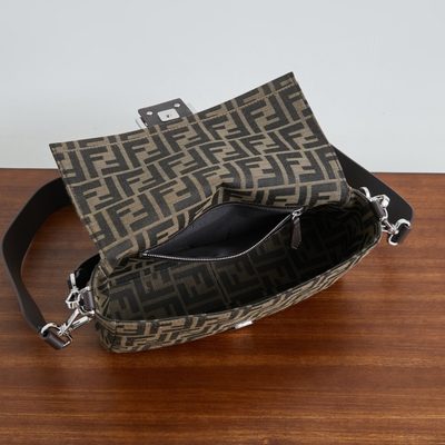 Fendi Baguette bag (T) — 9