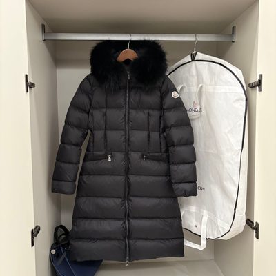 Moncler Boedic hooded shearling-trimmed long down jacket — 4