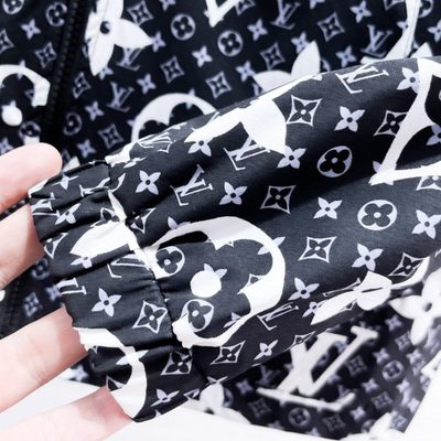 Louis Vuitton windbreaker and shorts set — 7