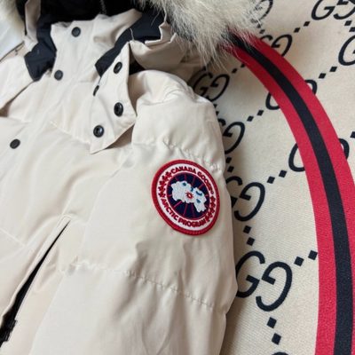 Canada Goose Wyndham Parka — 9