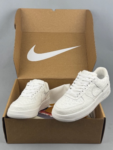 Louis Vuitton x Nike Air Force 1 Low sneakers