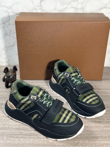 Burberry Ramsey Sneakers