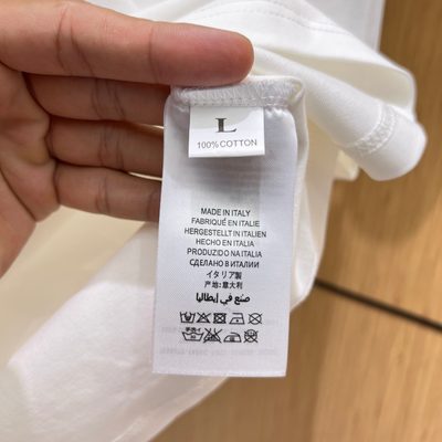 Burberry t-shirt — 9