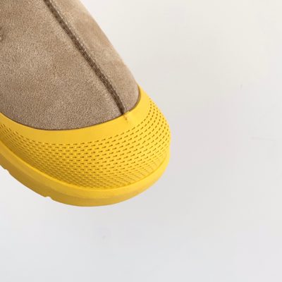 UGG Tasman Weather Hybrid slip-on clogs — 10