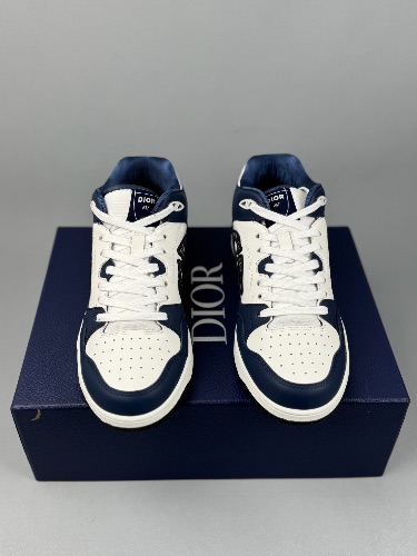Dior B57 sneakers in a navy blue and white colorway — 3