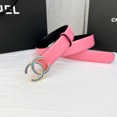 Chanel hot pink leather belt featuring a gold-tone CC buckle — 5