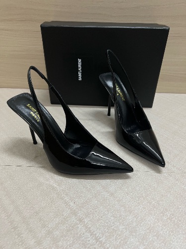 Saint Laurent patent leather slingback pumps — 4