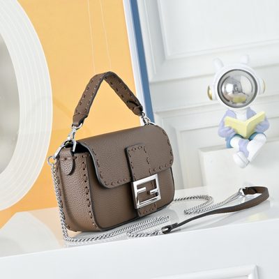 Fendi Baguette bag (T) — 4