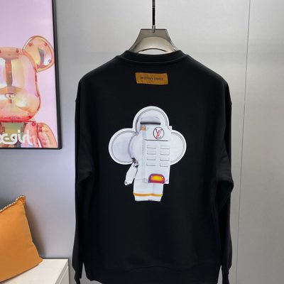 LV crewneck sweatshirt — 3