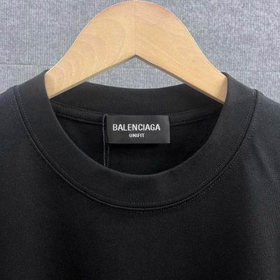 Balenciaga T-shirt — 3
