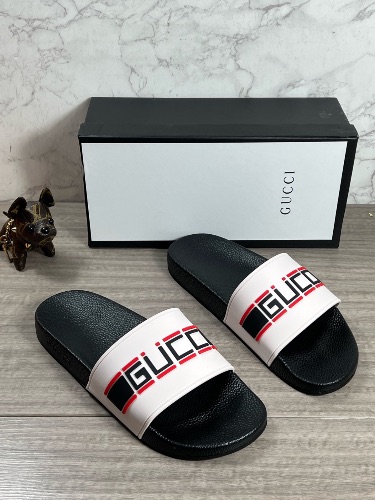 Gucci Stripe Rubber Slide Sandals