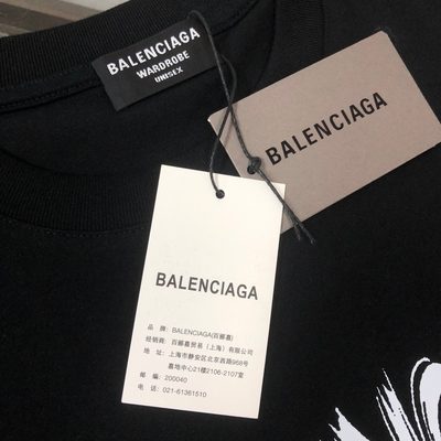 Balenciaga Paris graffiti t-shirt — 4