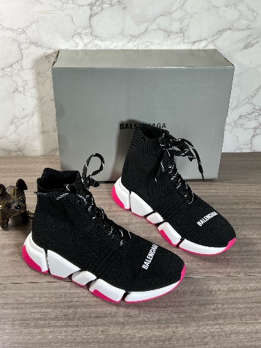 Balenciaga Speed 2.0 Lace-Up Knit Sneakers