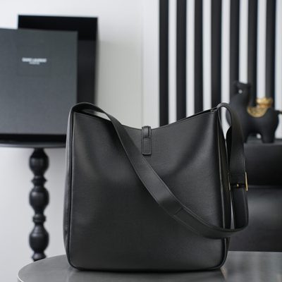 Saint Laurent Le 5 À 7 Large Leather Shoulder Bag — 5