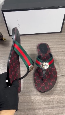 Gucci Double G thong sandals — 5