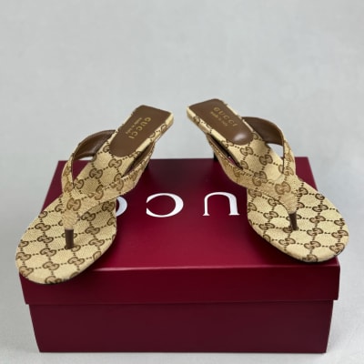 Gucci Vittoria GG canvas thong sandals — 4