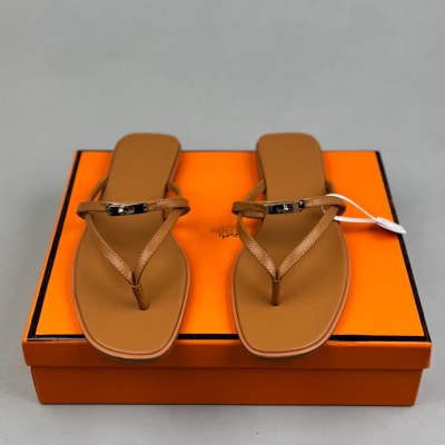 Hermès Miss sandals in Naturel — 4