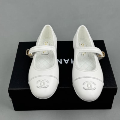 Chanel white lambskin Mary Jane flats from the Spring-Summer 2026 Pre-collection — 3