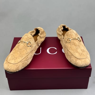Gucci Jordaan loafers with an elasticized back and signature golden Horsebit detail — 4