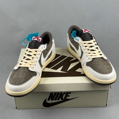 Nike Air Jordan 1 Low x Travis Scott "Reverse Mocha" sneakers — 4