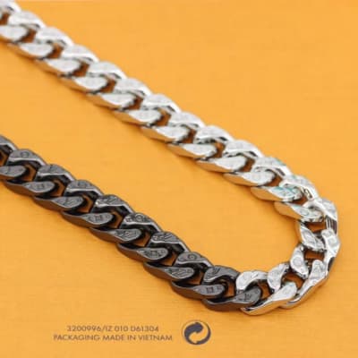Louis Vuitton stainless steel curb chain Necklace — 7