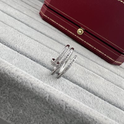 Cartier Ring — 7