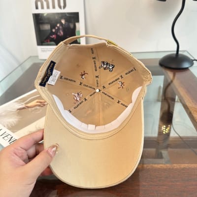 Louis Vuitton Hat — 9