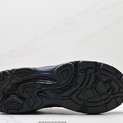 Asics Gel-Preleus — 24