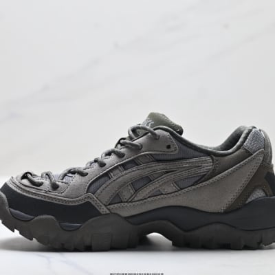 ASICS GEL-Pickax — 10