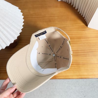 Louis Vuitton Hat — 6