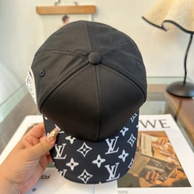 Louis Vuitton Hat — 6