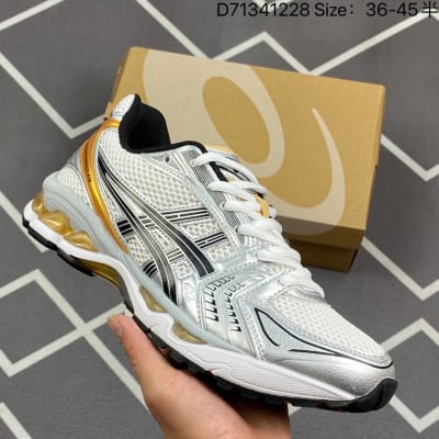 ASICS GEL-KAYANO 14 — 10
