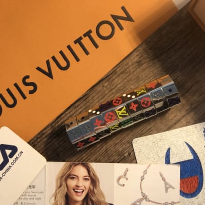 Louis Vuitton Ring — 5