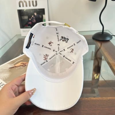Louis Vuitton Hat — 9