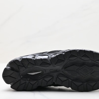Asics Gel-Quantum 360 VII — 72